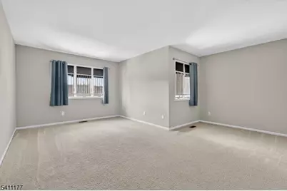 140 Kingston Ct, Madison, NJ 07940 - Photo 18