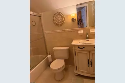 424 Page Ave, Lyndhurst Township, NJ 07071 - Photo 12