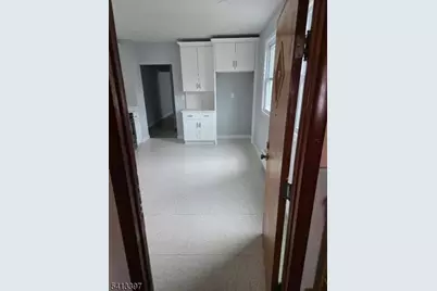 812 Bayway Ave #2B, Elizabeth, NJ 07202 - Photo 10