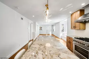 11 Walnut St, Little Falls Township, NJ 07424 - Photo 4