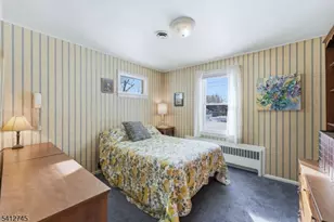 47 Clinton Ave, New Providence, NJ 07974 - Photo 18