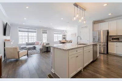 87 Sequoia Drive, Cedar Grove Twp., NJ 07009 - Photo 8