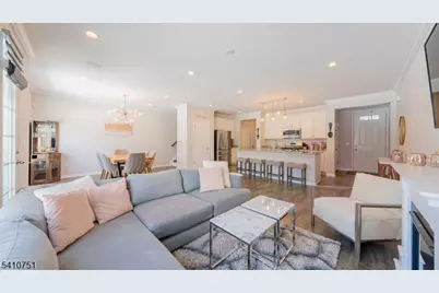 87 Sequoia Drive, Cedar Grove Twp., NJ 07009 - Photo 6