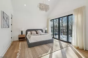 39 Billingsley Dr, Livingston, NJ 07039 - Photo 14