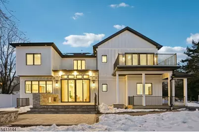 39 Billingsley Dr, Livingston, NJ 07039 - Photo 32