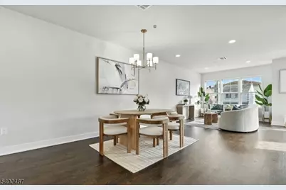 194 Canterbury Ave, North Arlington, NJ 07031 - Photo 12