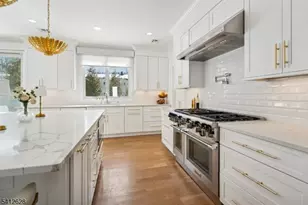 31 North Dr, Livingston, NJ 07039 - Photo 14