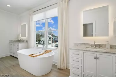 31 North Dr, Livingston, NJ 07039 - Photo 24