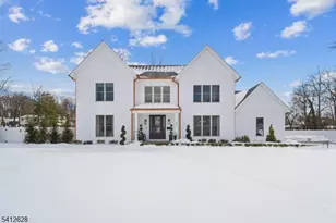 31 North Dr, Livingston, NJ 07039 - Photo 2