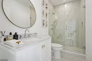 31 North Dr, Livingston, NJ 07039 - Photo 20