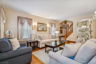 32 Fairview Pl, Belleville, NJ 07109 - Photo 2