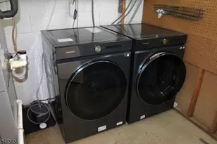 83 Pheasant Run, Edison, NJ 08820 - Photo 20