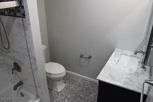 83 Pheasant Run, Edison, NJ 08820 - Photo 18