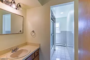 16 Harris St, Haledon, NJ 07508 - Photo 18