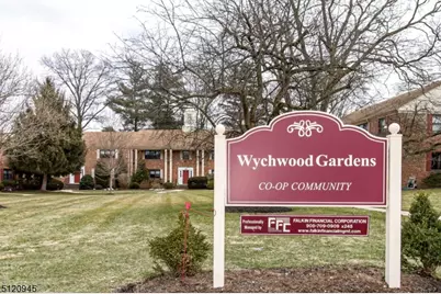 39 Sandra Circle #B 4, Westfield, NJ 07090 - Photo 2