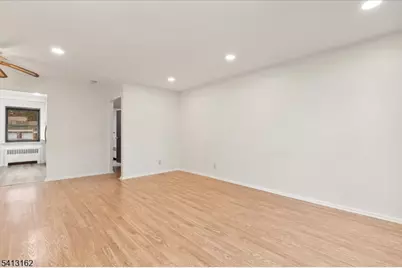 39 Sandra Circle #B 4, Westfield, NJ 07090 - Photo 4