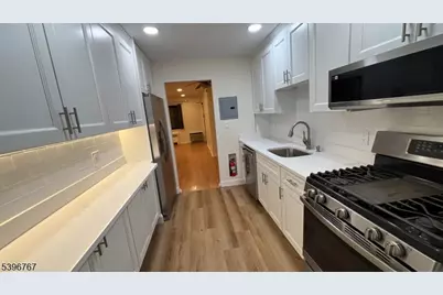 39 Sandra Circle #B 4, Westfield, NJ 07090 - Photo 12