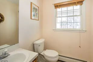 10 Hawthorn Dr, Roxbury Township, NJ 07876 - Photo 18