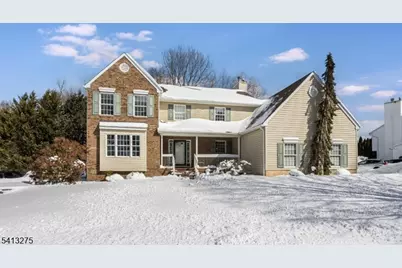 10 Hawthorn Dr, Roxbury Township, NJ 07876 - Photo 1