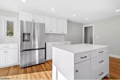 909 Garden Street, Union Township, NJ 07083 - Photo 12