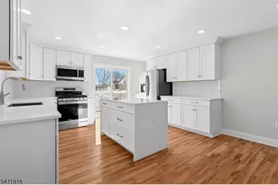 909 Garden Street, Union Township, NJ 07083 - Photo 10