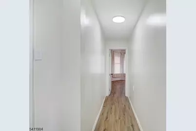 74 Winthrop St, Newark, NJ 07104 - Photo 2