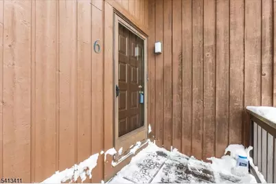 2 Squaw Valley Ct #6, Vernon Twp., NJ 07462 - Photo 1