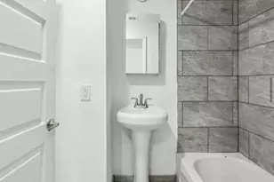 430 Ocean Ave, Jersey City, NJ 07305 - Photo 18