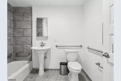 430 Ocean Ave #1L, Jersey City, NJ 07305 - Photo 16