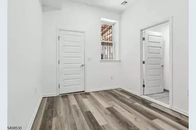 430 Ocean Ave #1L, Jersey City, NJ 07305 - Photo 8