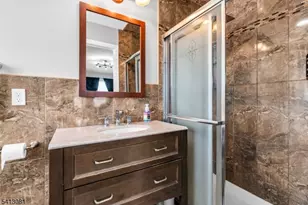 226 Pennsylvania Railroad A, Linden, NJ 07036 - Photo 36