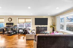 226 Pennsylvania Railroad A, Linden, NJ 07036 - Photo 4