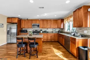 226 Pennsylvania Railroad A, Linden, NJ 07036 - Photo 16