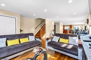 226 Pennsylvania Railroad A, Linden, NJ 07036 - Photo 10