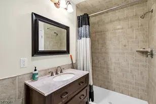 226 Pennsylvania Railroad A, Linden, NJ 07036 - Photo 42