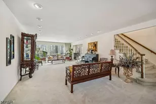 137 High Oaks Dr, Warren Township, NJ 07059 - Photo 6