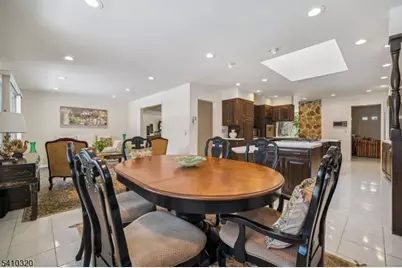 137 High Oaks Dr, Warren Township, NJ 07059 - Photo 20