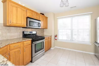 78 Potomac Dr Ondo, Bernards Township, NJ 07920 - Photo 12