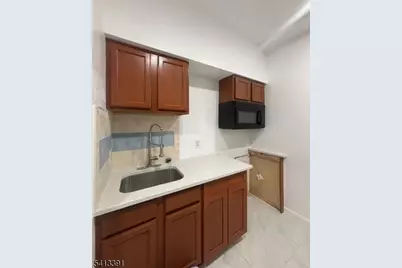 48 3rd St #2, Newark, NJ 07107 - Photo 4