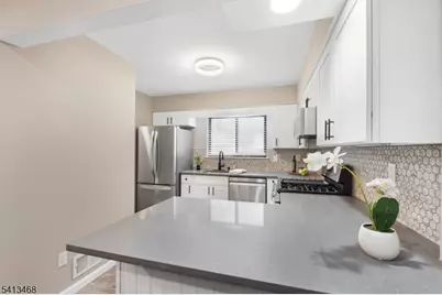 13 Chestnut Ct, High Bridge, NJ 08829 - Photo 10