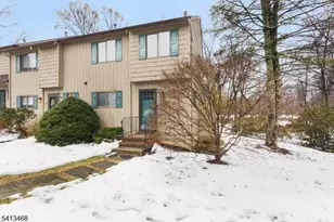 13 Chestnut Ct, High Bridge, NJ 08829 - Photo 2