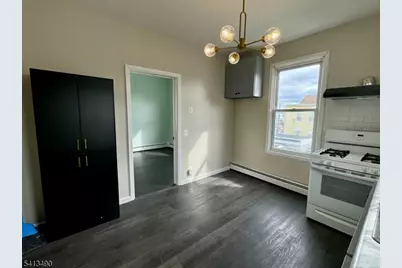 318 Ampere Pkwy, Bloomfield, NJ 07003 - Photo 4