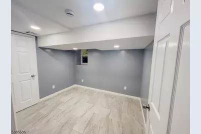 413 S 16th St, Newark, NJ 07103 - Photo 36