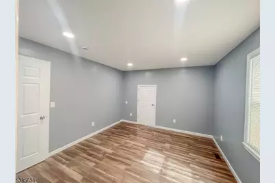 413 S 16th St, Newark, NJ 07103 - Photo 18