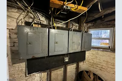 366 Summer Ave, Newark, NJ 07104 - Photo 16