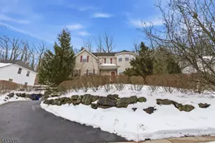 9 Poplar Ct, Allamuchy Township, NJ 07840 - Photo 4