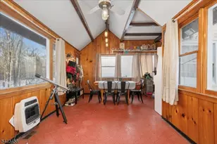 407 Diggles Pl, Vernon, NJ 07422 - Photo 4