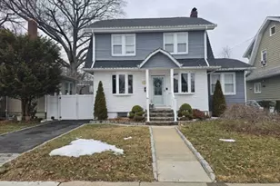 109 Bradley Ave, Bergenfield, NJ 07621 - Photo 1