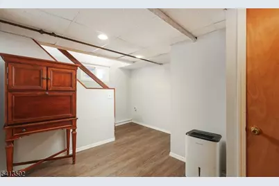 25 Paterson Rd, Fanwood, NJ 07023 - Photo 20