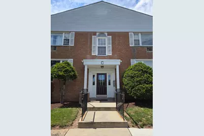565 Grove St #C-15, Clifton, NJ 07013 - Photo 2